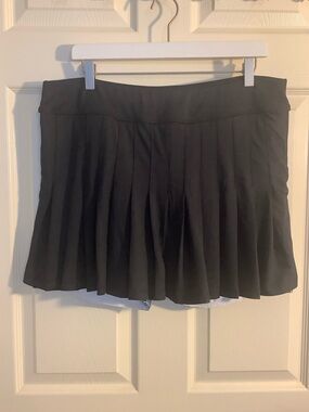 Tuckernuck TNUCK Pleated Tennis Skort Size XXL